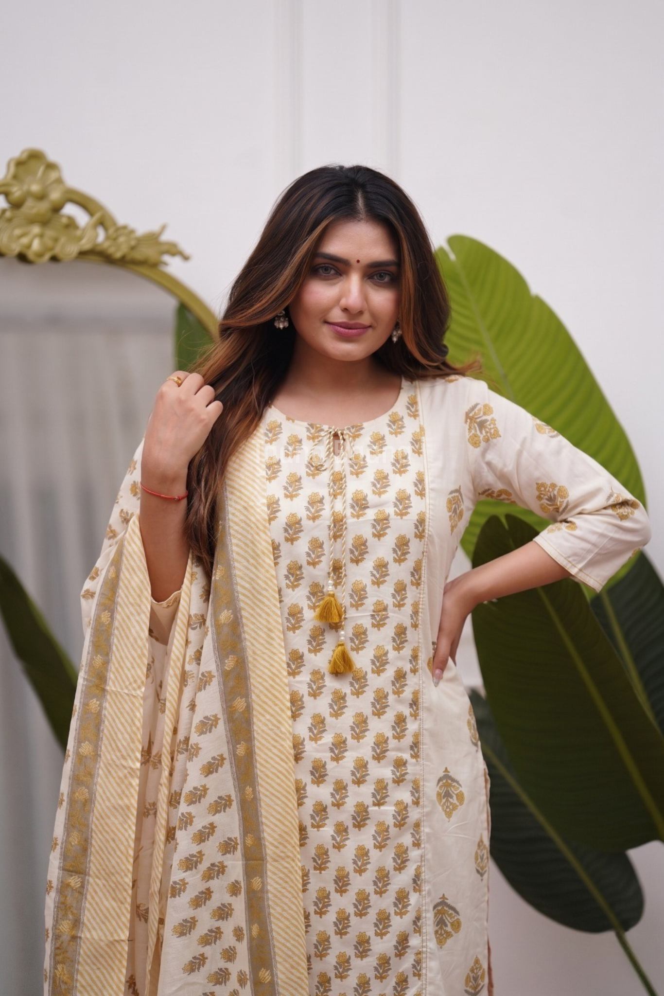Dupatta Pant Set