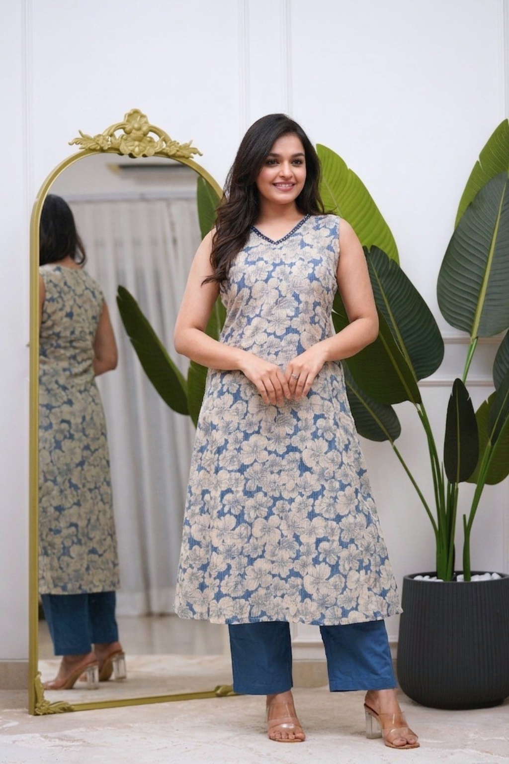 Sleeveless Set