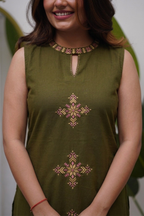 Sleeveless Set
