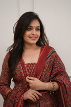 Dupatta Pant Set