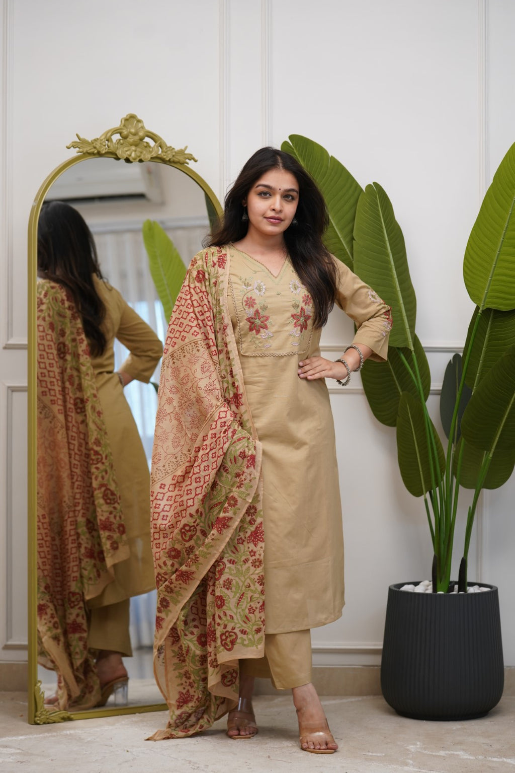 Dupatta Pant Set