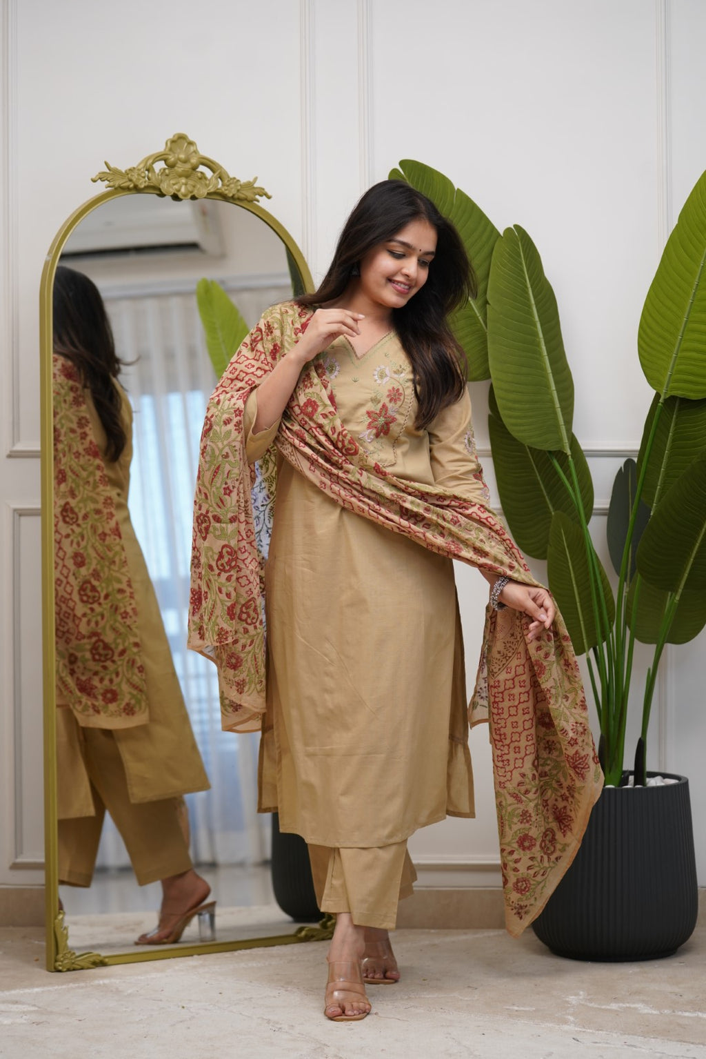 Dupatta Pant Set