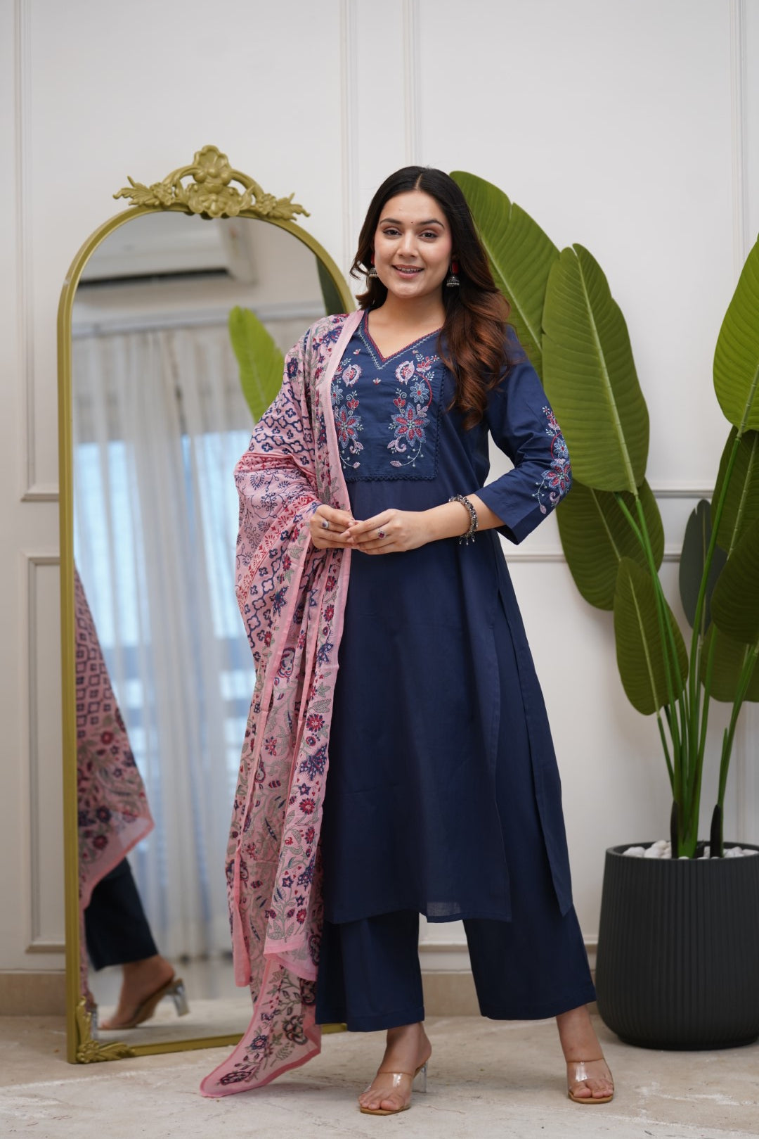 Dupatta Pant Set