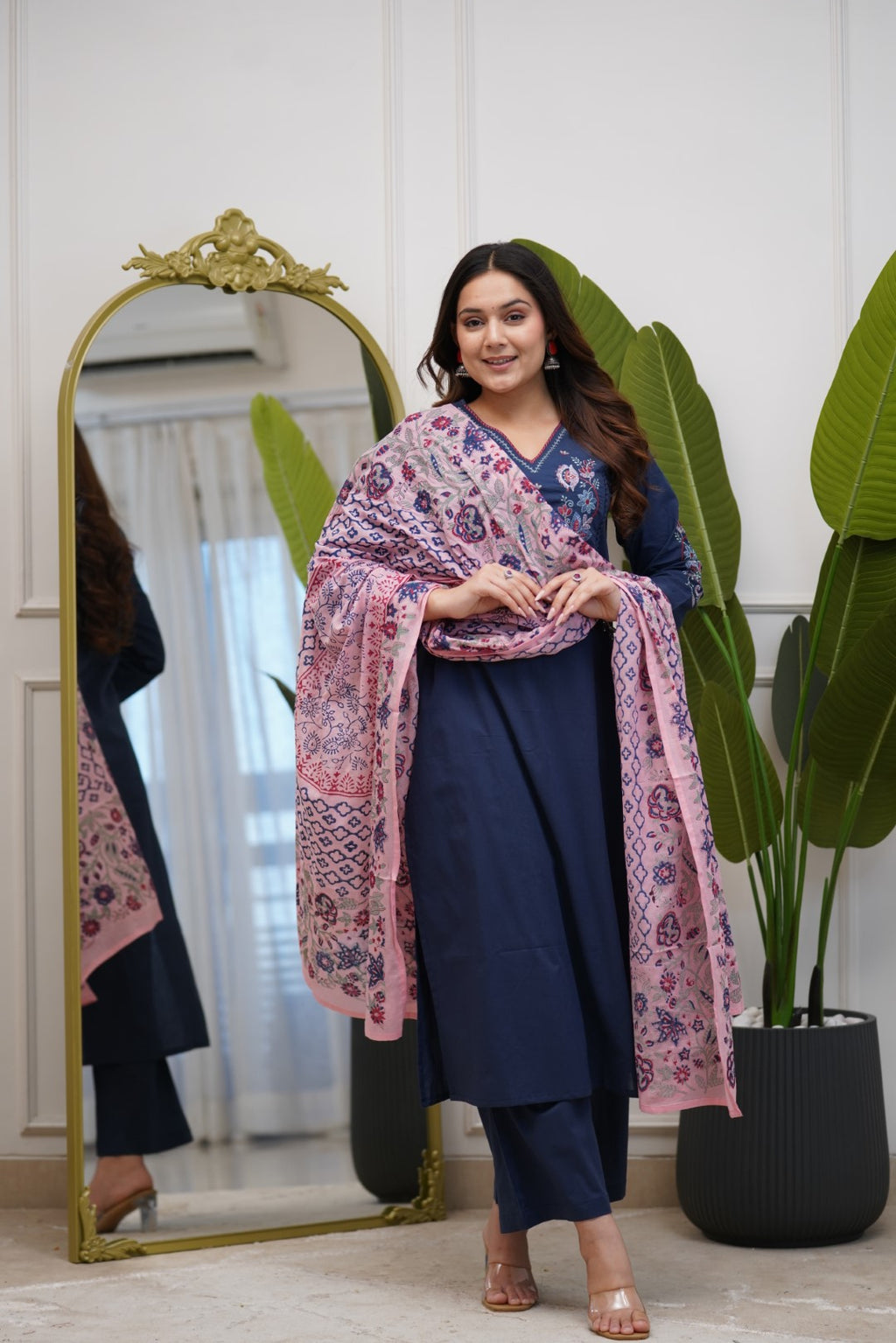 Dupatta Pant Set