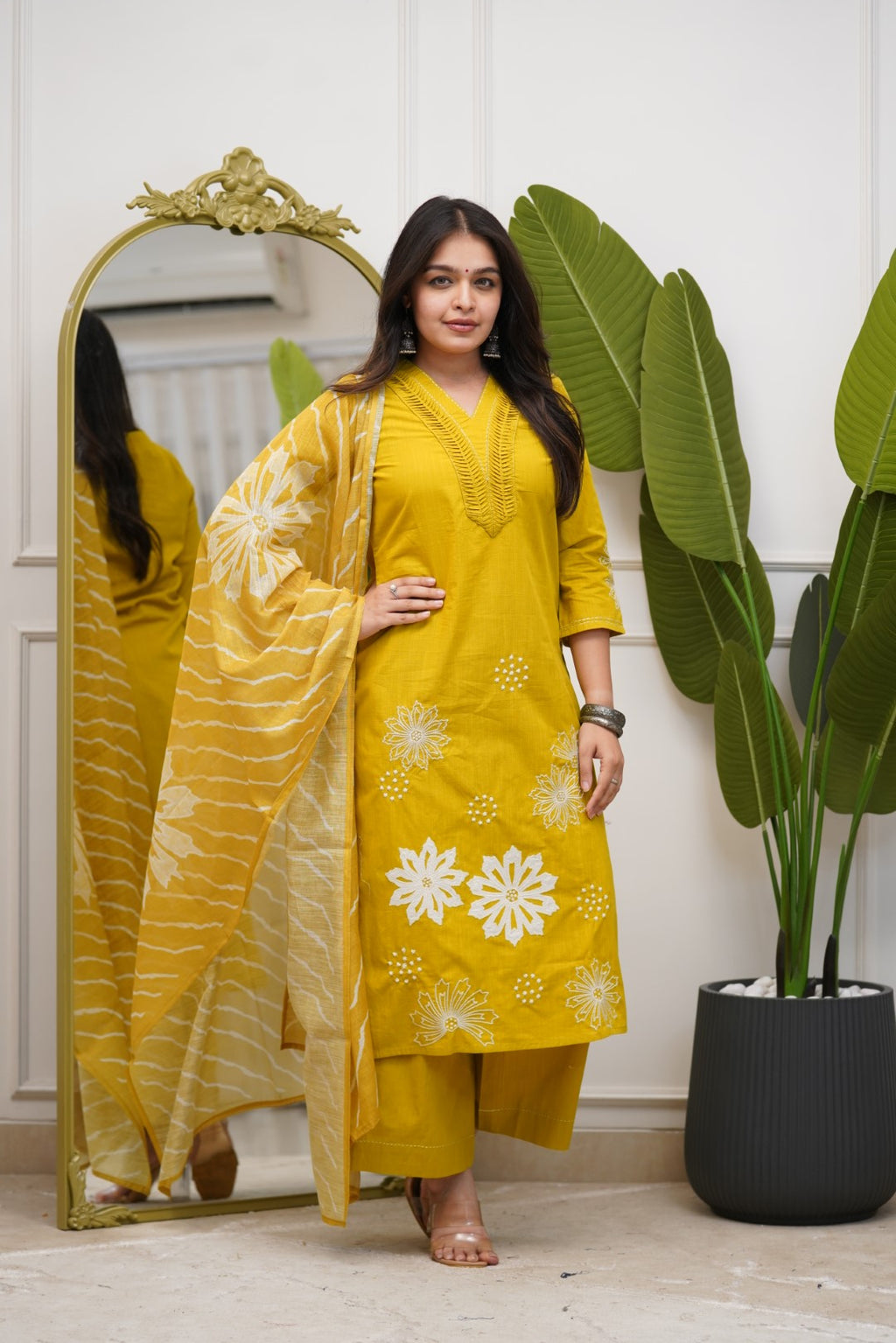 Dupatta Pant Set
