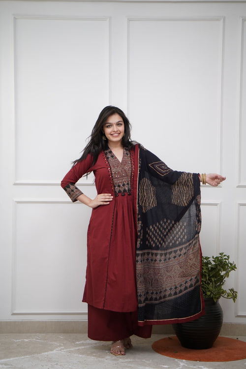 Dupatta Pant Set