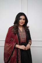 Dupatta Pant Set