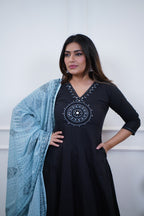 Dupatta Pant Set