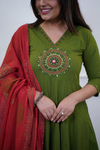 Dupatta Pant Set